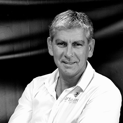 Directeur Commercial et Administratif